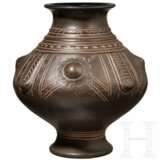 Porzellanmanufaktur Allach - Buckelurne mit germanischen Motiven - photo 1