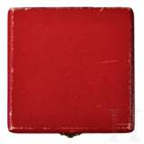 An Order of the German Eagle 2nd Class Pin-Back Breast Cross 1937-43 by Godet & Co., in its original case of issue - Foto 9