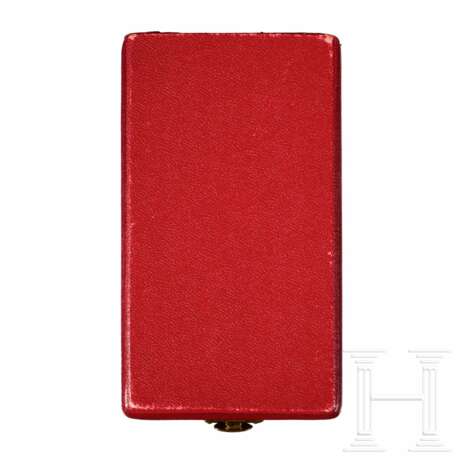 An Order of the German Eagle 3rd Class 1937-43 by Godet & Co., in its original case of issue - Foto 9