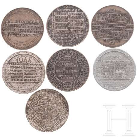Sieben astrologische Jahresmedaillen - Foto 2