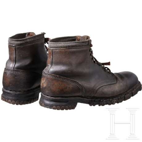 Tragegestell M43 und Gebirgsjäger-Bergschuhe - Foto 2