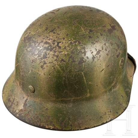 Stahlhelm M 40 der Waffen-SS mit Camouflageanstrich - фото 4