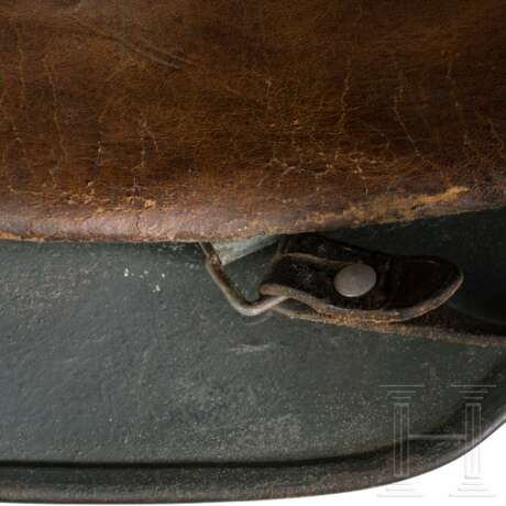 Stahlhelm M 40 der Waffen-SS mit Camouflageanstrich - фото 6