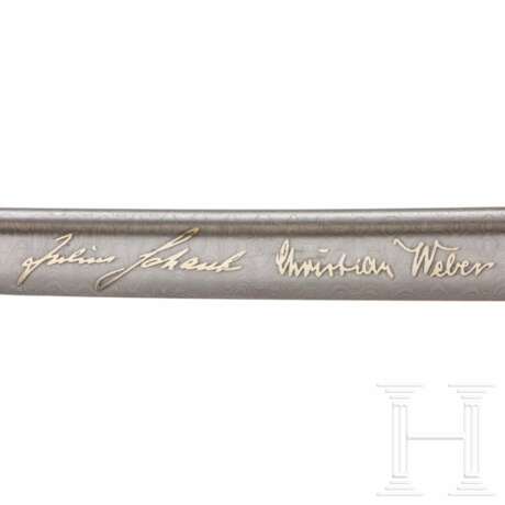 Karl Fiehler (1895 - 1969) - SS-Löwenkopfsäbel in Prunkausführung, Geschenk der "alten Kämpfer des Stoßtrupps Hitler" zu seiner Ernennung zum SS-Ehrenführer am 27. Januar 1934 - photo 7