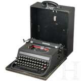 SS-Dienstschreibmaschine des italienischen Herstellers Olivetti vom Typ "Studio 42" - фото 1