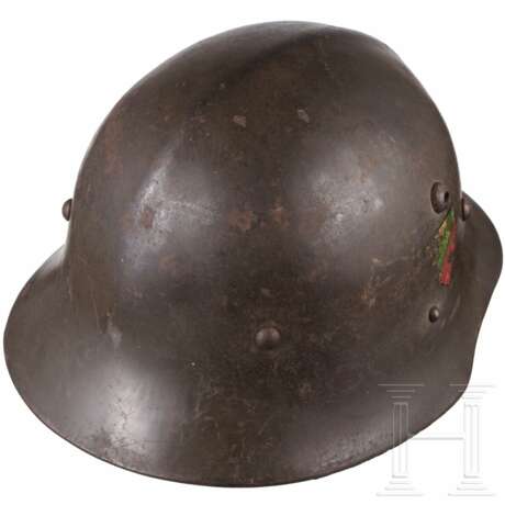 Stahlhelm (früh) mit 1 Helmwappen, Bulgarien - photo 4