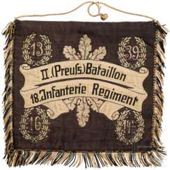 Schellenbaumfahne des Traditionsverbandes des 18. Infanterie-Regiments, II. Bataillon