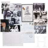 Hans Baur - zwei Lufthansanadeln, umfangreiche Korrespondenz und Ordner mit Fotos seiner Beisetzung - photo 1