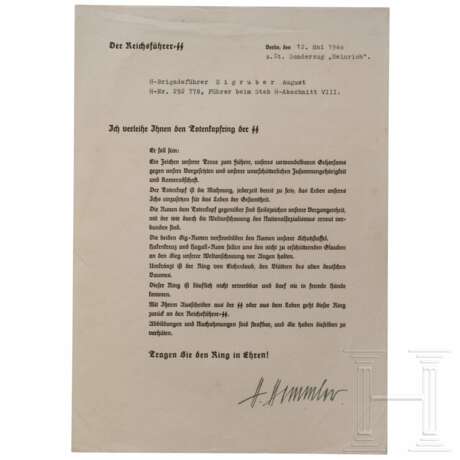 August Eigruber - Urkunde zum Totenkopfring der SS - Foto 1
