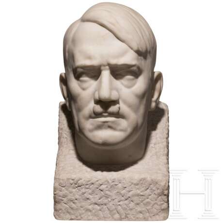 Josef Thorak - überlebensgroße Portraitbüste Adolf Hitlers in Marmor - photo 2