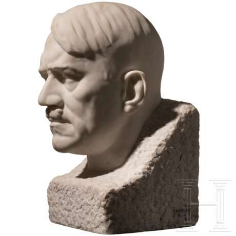 Josef Thorak - überlebensgroße Portraitbüste Adolf Hitlers in Marmor - photo 3