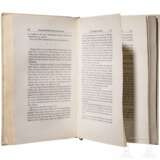 Adolf Hitler - in Pergament gebundene Erstausgabe "Mein Kampf", Band 2, Nummer "5", mit eigenhändiger Widmung an Emil Maurice 1927 - Foto 6