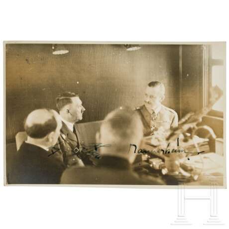 Adolf Hitler und Carl Mannerheim - jeweils eigenhändige Unterschrift auf einem Pressefoto - photo 1