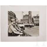 Arthur Seyss-Inquart - 60 großformatige Fotos aus seinem Privatbesitz, größtenteils Den Haag, um 1940/42 - photo 4