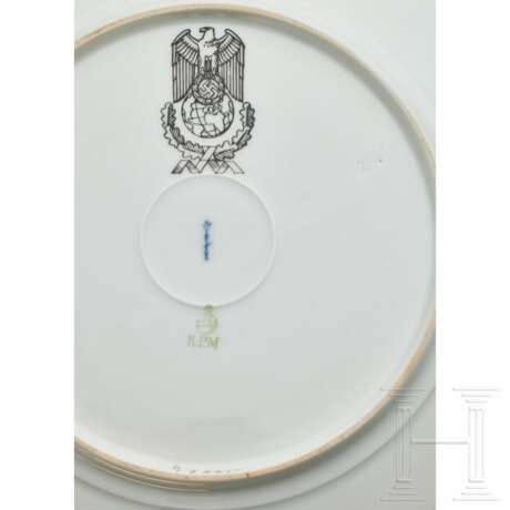 Joachim von Ribbentrop - a large dinner plate - photo 3