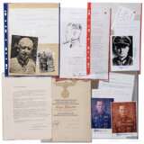 Kleines Konvolut Autographen und Bücher - photo 2
