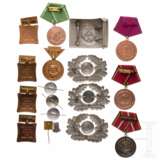 Sammlung DDR-Auszeichnungen und Effekten - photo 2
