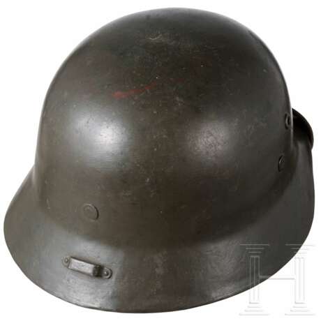 Stahlhelm M 38, Ungarn, mit finnischer Lackierung - photo 5