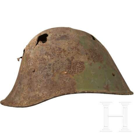 Stahlhelm M 39 mit Beschussschäden, Rumänien - photo 3