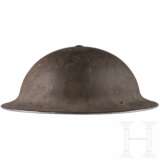 Britischer Brodie-Helm MK II mit Nationalwappen der Tschechoslowakei - photo 1