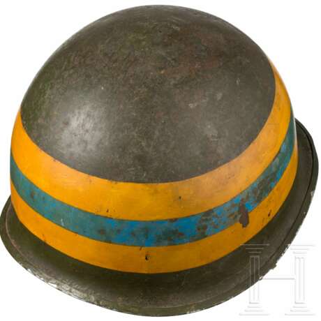 Helm M-1 mit Truppenbemalung (Besatzungspolizei?) - Foto 3