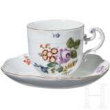 Porzellantasse mit Untertasse, Meissen, um 1780 - фото 1