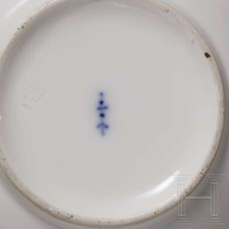 Tasse mit Untertasse, KPM, Berlin, 1900/20 - photo 4