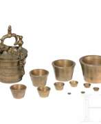 Музыкальные инструменты. Großes Bechergewicht zu 16 Cölnische Mark, Nürnberg, um 1720