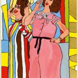 Zwei Frauen, die linke in buntgestreiftem Kleid, die rechte in rosafarbenem Kleid - photo 1