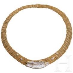 Goldcollier mit Drachenperle