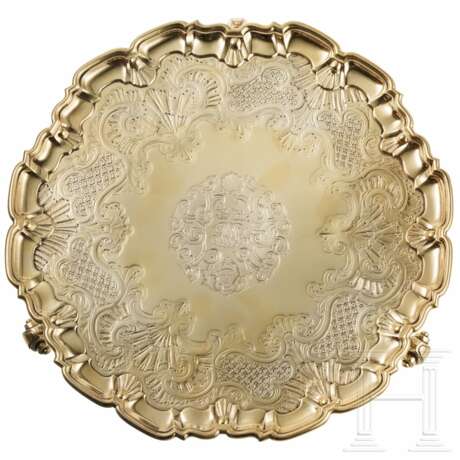 Vergoldete Zierschale (Salver), London, Lewis Pantin, 1734 - фото 1