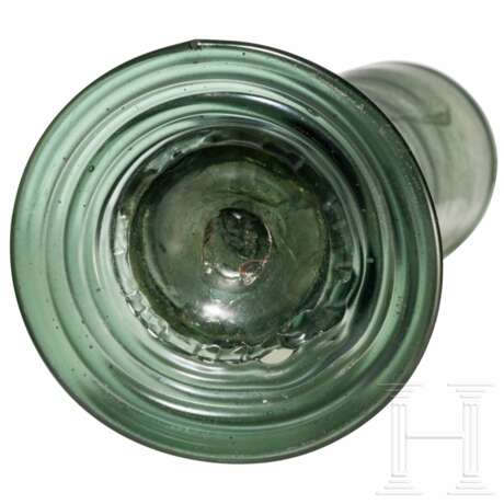 Stangenglas mit Nuppen, deutsch, Anfang 16. Jhdt. - фото 3