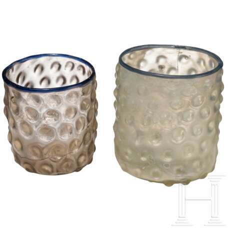 Zwei Warzenbecher mit Fadenauflage, deutsch oder Niederlande, 17. Jhdt. - Foto 2