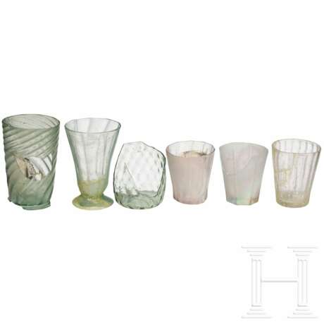 Sechs Glasfragmente, deutsch, 15./16. Jhdt. - Foto 2