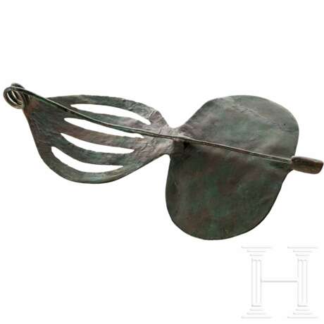 Altitalische Bronzefibel, 9. - 8. Jhdt. v. Chr. - фото 2