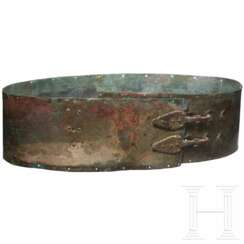 Mittelitalischer Bronzegürtel mit zwei Gürtelhaken, 3. Jhdt. v. Chr.