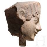 Antefix aus Ton mit Bemalungsresten, etruskisch, spätes 6. Jhdt. v. Chr. - Foto 3