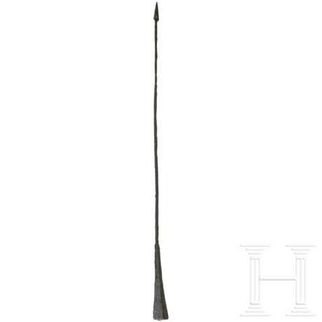 Eisenspitze mit Tülle eines Pilums, antoninisch, 2. Hälfte 2. Jhdt. n. Chr. - photo 1