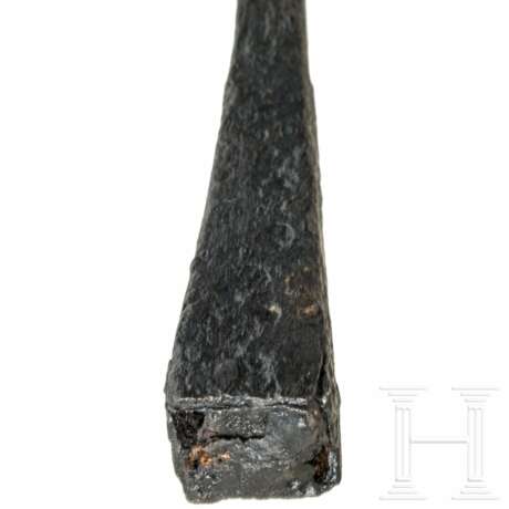 Eisenspitze mit Tülle eines Pilums, antoninisch, 2. Hälfte 2. Jhdt. n. Chr. - photo 3