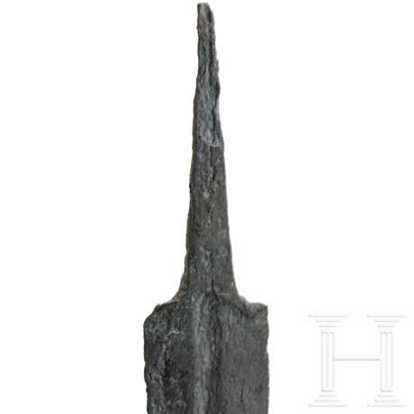 Mittelalterliche Schwertklinge, Salierzeit, Oakeshott Typ 11, 11. Jhdt. - photo 4