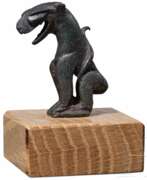 Art ancien et fouilles. Hochmittelalterliche Bronzefigur eines Fabelwesens, 12. - 13. Jhdt.