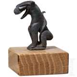 Hochmittelalterliche Bronzefigur eines Fabelwesens, 12. - 13. Jhdt. - photo 1