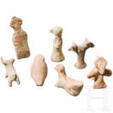 Sieben Votivfiguren aus Ton, meist griechisch, teils altorientalisch, 2. Jtsd. v. Chr. - 4. Jhdt. v. Chr. - фото 2