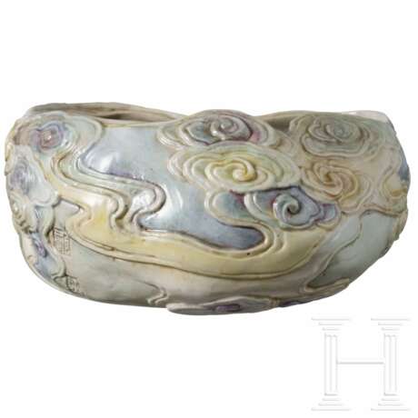 Kleines, seltenes, reliefiertes Wassergefäß, China, wohl Qianlong-Periode, 18. Jhdt. - photo 1