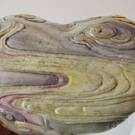 Kleines, seltenes, reliefiertes Wassergefäß, China, wohl Qianlong-Periode, 18. Jhdt. - photo 4