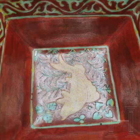 Eisenrot glasierte Schale mit Fischen, China, wohl Ende 19./Anfang 20. Jhdt. - фото 12