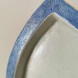 Seltenes Famille-Rose-Becken mit Narzissen, China, wohl Guangxu-Periode, 19./20. Jhdt. - photo 9