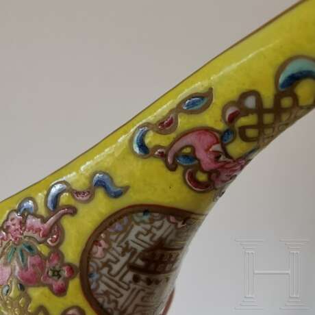 Seltener famille-rose-Löffel mit Guangxu-Marke und aus der Zeit, China, 19./20. Jhdt. - photo 16
