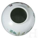 Famille-Rose-Ingwertopf, China, wohl Yongzheng-Periode, 18. Jhdt. - photo 11
