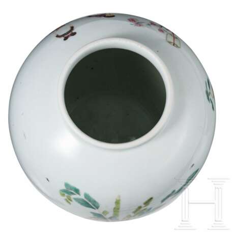 Famille-Rose-Ingwertopf, China, wohl Yongzheng-Periode, 18. Jhdt. - photo 11